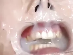 La abeja se convirti ...