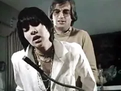 Vende a tu novia. Ma ...