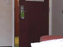 Somos tres, pelirroj ...