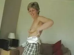 Una pareja con tatua ...